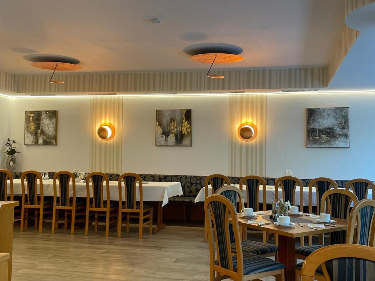 סונברג Hotel-Gasthof Huettensteinach מראה חיצוני תמונה