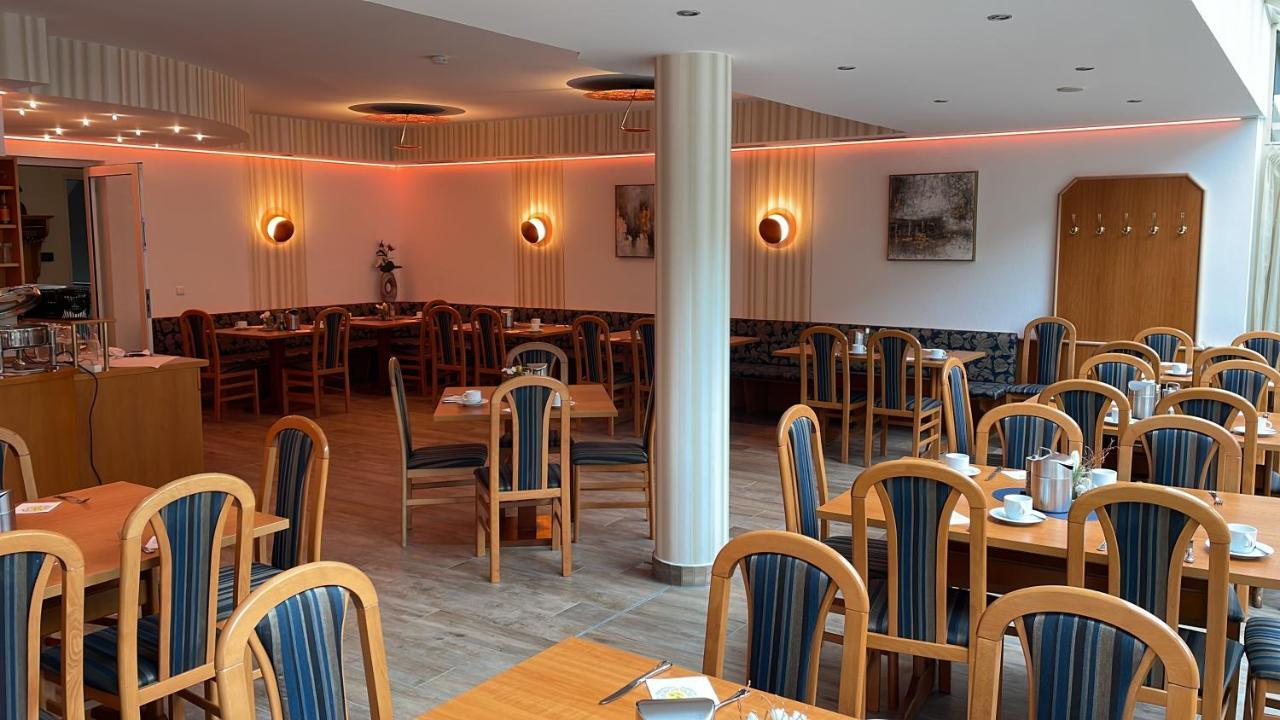 סונברג Hotel-Gasthof Huettensteinach מראה חיצוני תמונה