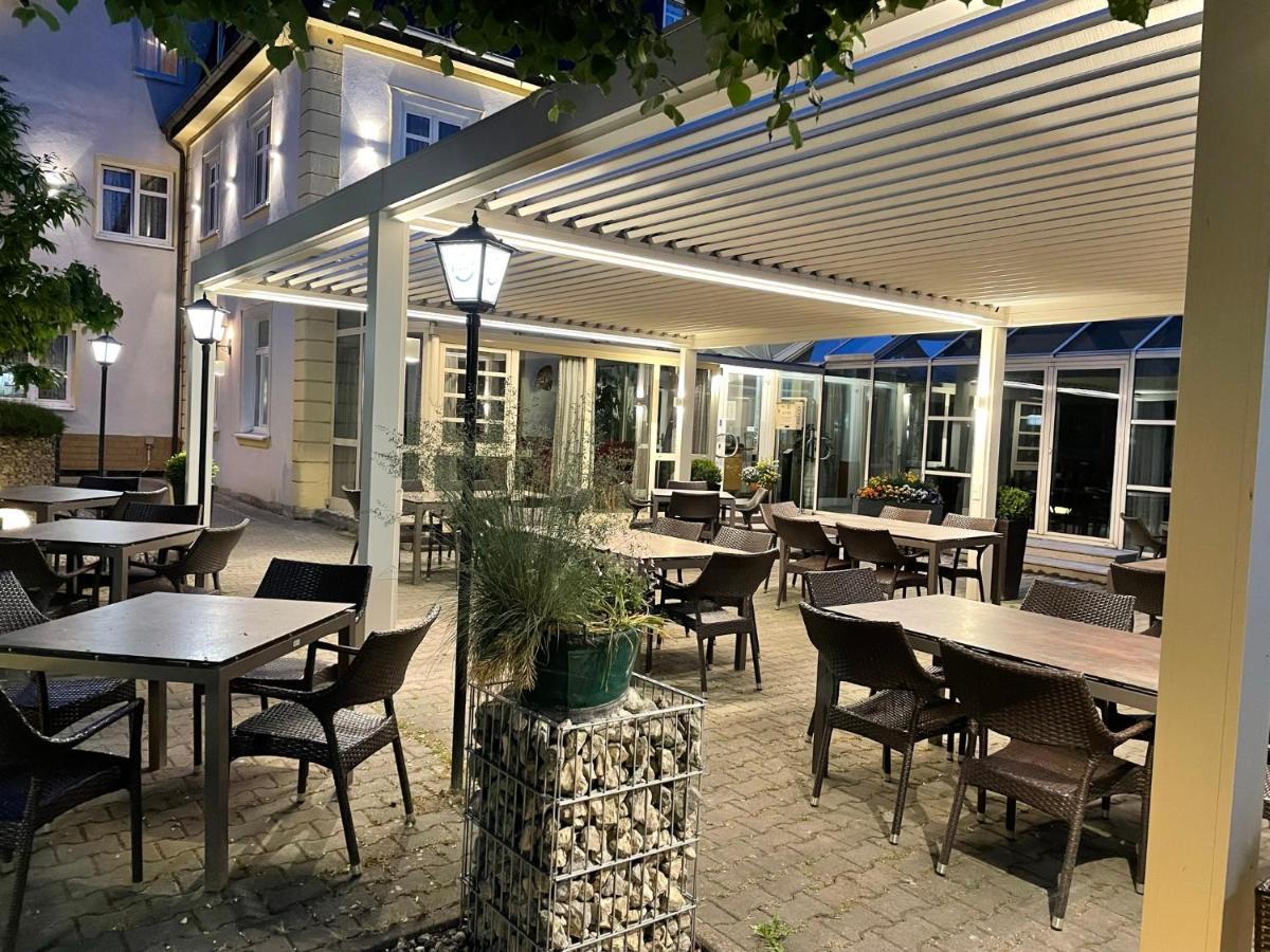 סונברג Hotel-Gasthof Huettensteinach מראה חיצוני תמונה