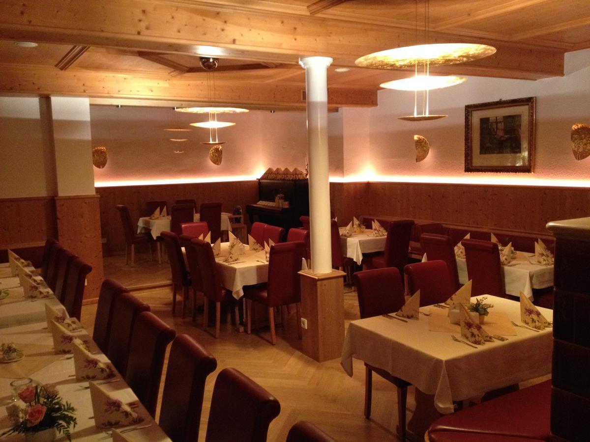 סונברג Hotel-Gasthof Huettensteinach מראה חיצוני תמונה